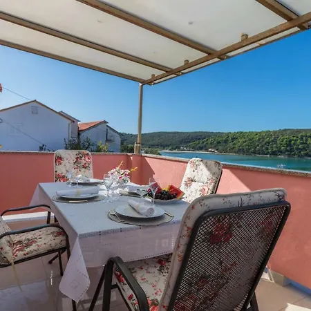 Apartment Rossa *
