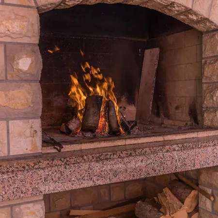 Rossa Lägenhet Kampor