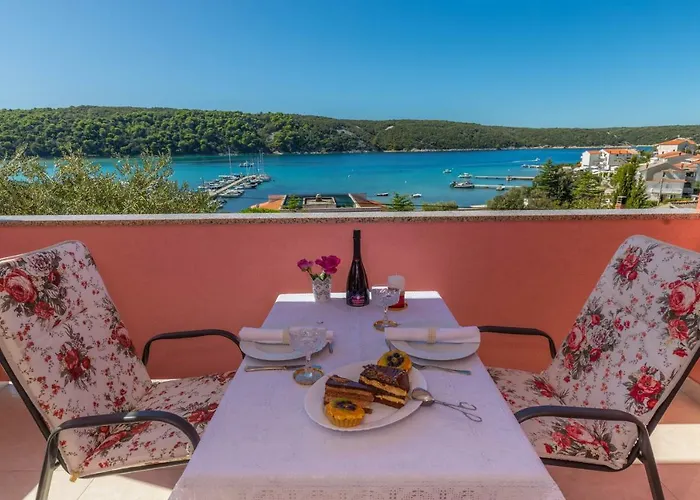 Rossa Apartment Kampor