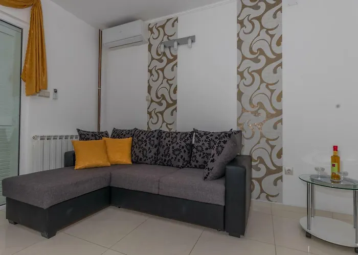 Apartment Rossa *