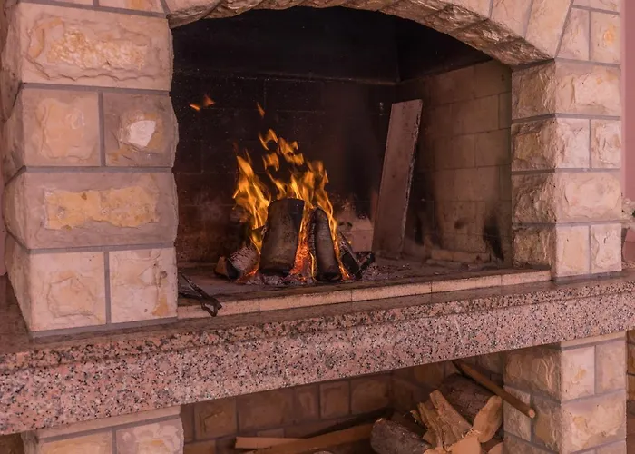 Rossa Apartment Kampor