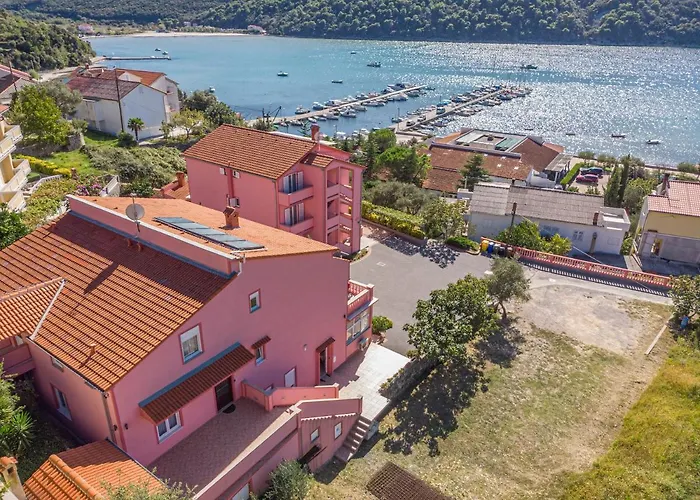 Apartment Rossa *