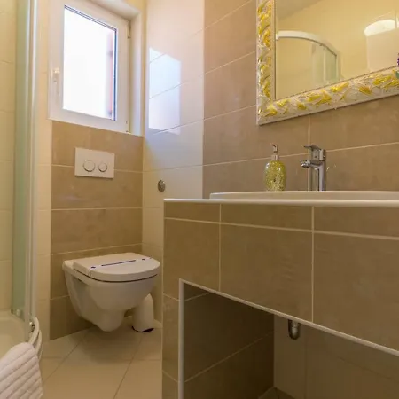 Apartament Rossa
