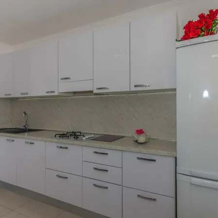 Apartament Rossa Kampor