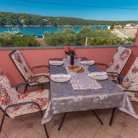 Apartman Rossa Kampor