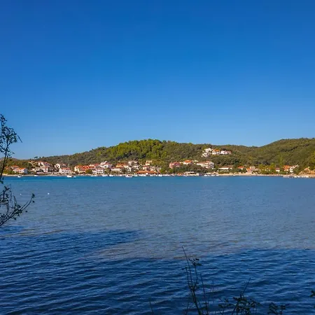 Rossa Apartament Kampor